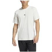 Lyhythihainen t-paita adidas  T-shirt  de yoga manches courtes  EU S
