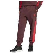 Jogging housut / Ulkoiluvaattee adidas  Pantalon  Seasonal Essentials ...