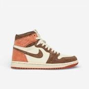 Kengät Nike  Jordan 1 Retro High OG SP Dusted Clay (Women's)  46