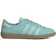 Kengät adidas  Bermuda  44