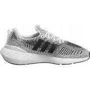 Kengät adidas  Swift Run 22  44