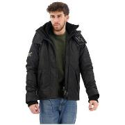Paksu takki Superdry  Veste  Mountain SD Coupe-vent  EU XL