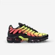 Kengät Nike  Air Max Plus Black Volt Solar Red (Women's)  38