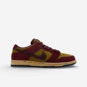Kengät Nike  SB Dunk Low Dark Team Red Olive Flak  38