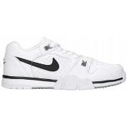 Kengät Nike  Cross Trainer Low  40 1/2