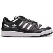 Kengät adidas  Forum  41 1/3