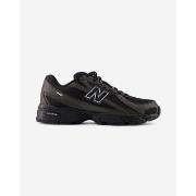 Kengät New Balance  740 Black Silver Metallic  44