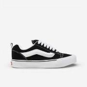 Kengät Vans  Knu Skool Black White  38