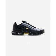 Kengät Nike  Air Max Plus  41