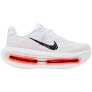 Kengät Nike  Vomero Premium White Bright Crimson  40