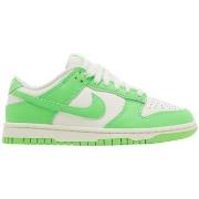 Kengät Nike  Dunk Low Green Strike (Women's)  36