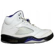 Kengät Nike  Air Jordan 5 Retro  47