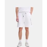 Shortsit & Bermuda-shortsit Karl Lagerfeld  A2M10166  EU XXL