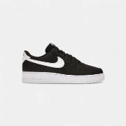 Kengät Nike  -air-force-1-low-07-black-white-pebbled-leather  39