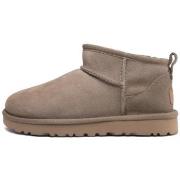Kengät UGG  Classic Ultra Mini Antilope  38