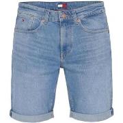 Shortsit & Bermuda-shortsit Tommy Hilfiger  DM0DM22979  IT 42