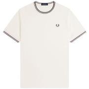 Lyhythihainen t-paita Fred Perry  M1588 84A  EU S