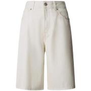 Shortsit & Bermuda-shortsit Pepe jeans  PL8000421C2 000  US 28