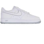 Kengät Nike  Air Force 1  41