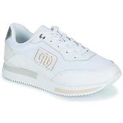 Kengät Tommy Hilfiger  Feminine Active City Sneaker  38