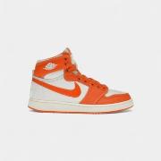 Kengät Nike  Jordan 1 Retro AJKO Rush Orange  42