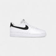 Kengät Nike  Air Force 1 Low '07 White Black Pebbled Leather  40 1/2