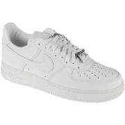 Kengät Nike  Air Force 1 07 Low  41