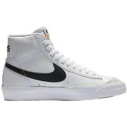 Kengät Nike  Blazer Mid '77  38