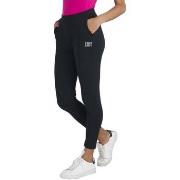 Jogging housut / Ulkoiluvaattee Leone 1947  Woman Sweatpants Under All...