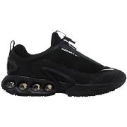 Kengät Nike  Air Max Dn Roam Black Metallic Silver  41