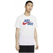Lyhythihainen t-paita Nike  DX1989101  EU M