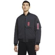 Pusakka Nike  Jordan Engineered  EU S