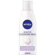 NIVEA Cleansing Milk Soothing 200 ml