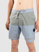 Vissla Four Doors 17.5" Surffishortsit sininen