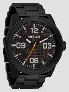 Nixon The Corporal Stainless Steel Rannekello musta