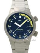 IWC Miesten kello IW353803 Aquatimer Musta/Titaani Ø42 mm