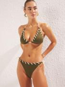 Trendyol Bikini  oliivi / valkoinen