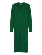 Lise V-Dress Green Basic Apparel