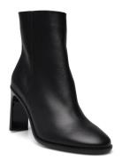 Curved Stil Ankle Boot 90Hh Black Calvin Klein