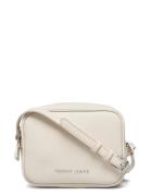 Tjw Ess Must Camera Bag Cream Tommy Hilfiger