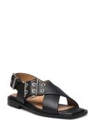 Feminine Buckle Black Ganni