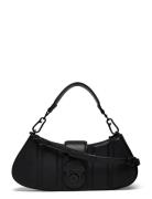 Btwyla Shoulder Bag Black Steve Madden