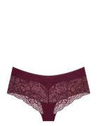 Body Make-Up Illusion Lace Shorty Burgundy Triumph