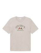 Ivy League T-Shirt Beige Les Deux