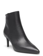 Classic Bootie Pointed Low Black Apair