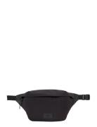 Metro Nylon Over D Waistbag Black Calvin Klein