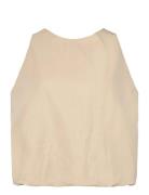 Lr-Lea Beige Levete Room