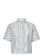 Lr-Lauren Blue Levete Room