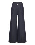 Shellie Navy Munthe