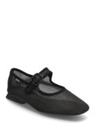 Casi Myra Black Camper